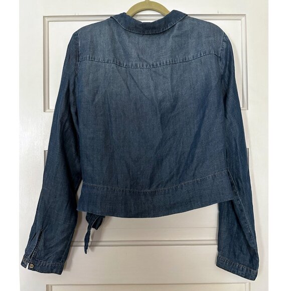 Cloth & Stone Chambray Wrap Front Top Medium - Picture 4 of 5